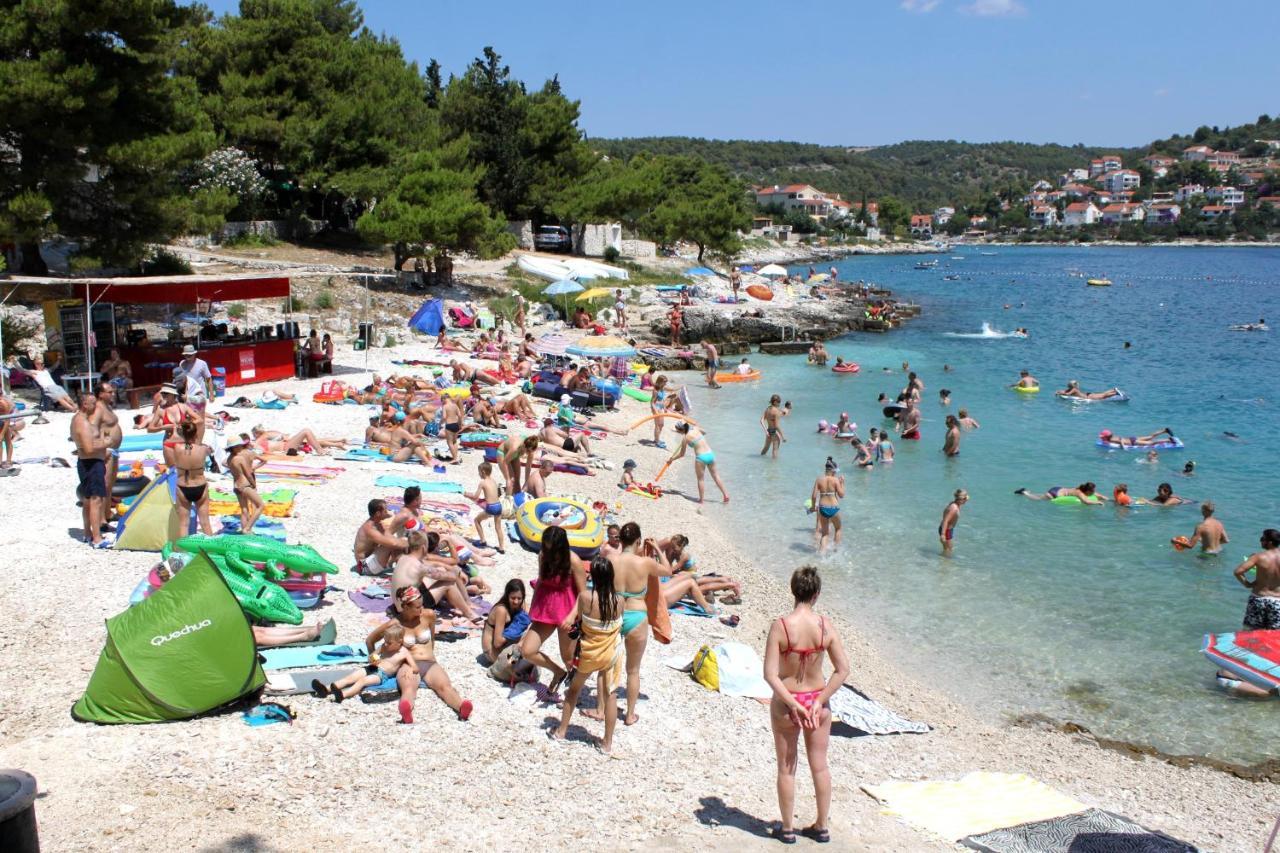 Apartments By The Sea Mavarstica, Ciovo - 2043 Trogir Exterior photo