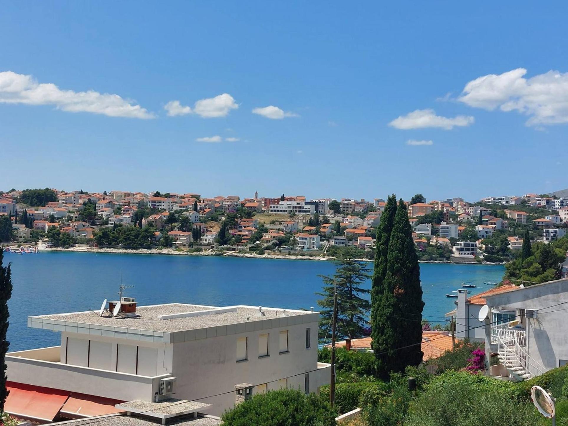 Apartments By The Sea Mavarstica, Ciovo - 2043 Trogir Exterior photo